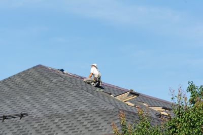 Roof Repair Crew